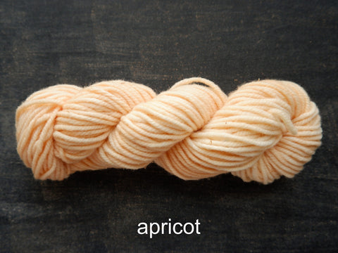 Canadian, hand dyed yarn from Fleece Artist. Woolen Wonder 50 grams