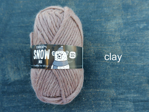 Snow by Drops Yarn is a Bulky 100% wool. Clay