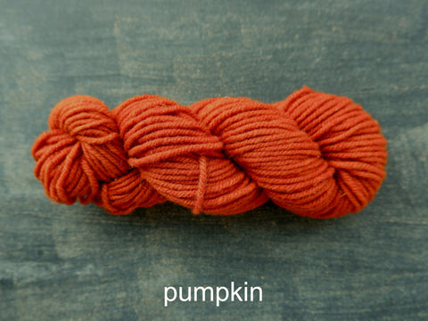 Canadian, hand dyed yarn from Fleece Artist. Woolen Wonder 50 grams