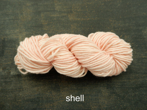 Canadian, hand dyed yarn from Fleece Artist. Woolen Wonder 50 grams