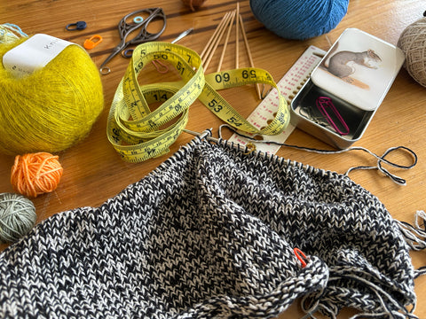 I Learned To Knit Online But I Don’t Know WTF I Am Doing