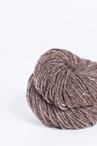 Brooklyn Tweed Shelter yarn is available in Canada at The Knit Cafe in Toronto
