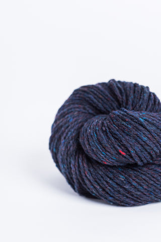 Brooklyn Tweed Shelter yarn is available in Canada at The Knit Cafe in Toronto