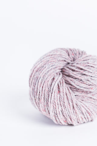 Brooklyn Tweed Shelter yarn is available in Canada at The Knit Cafe in Toronto