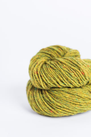 Brooklyn Tweed Shelter yarn is available in Canada at The Knit Cafe in Toronto